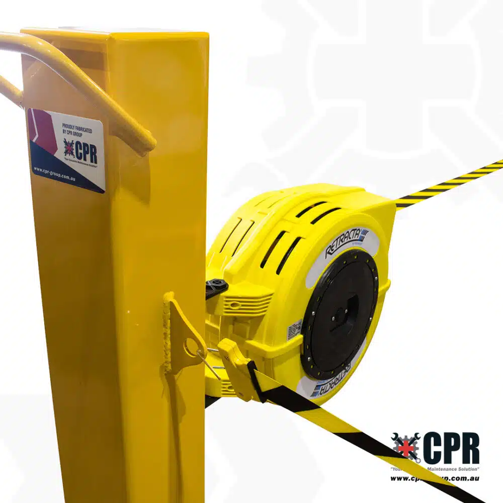 Medium Heavy Duty Bollard with RETRACTA safety reel